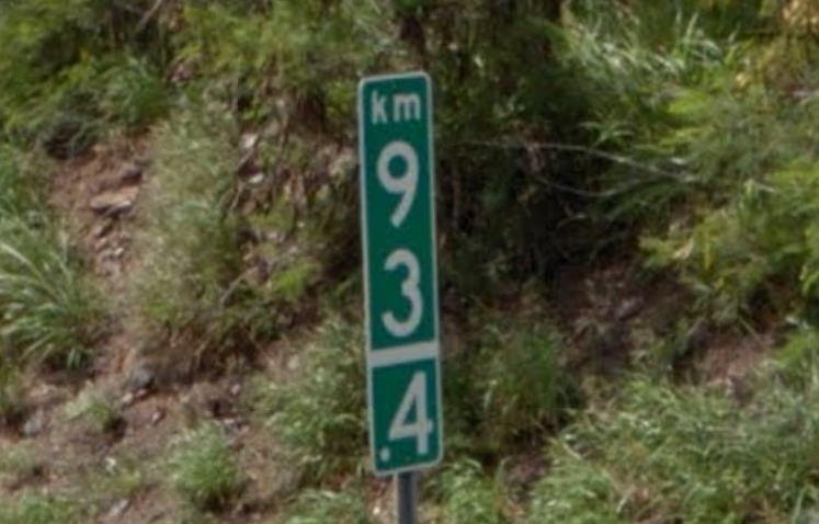 kilometric sign